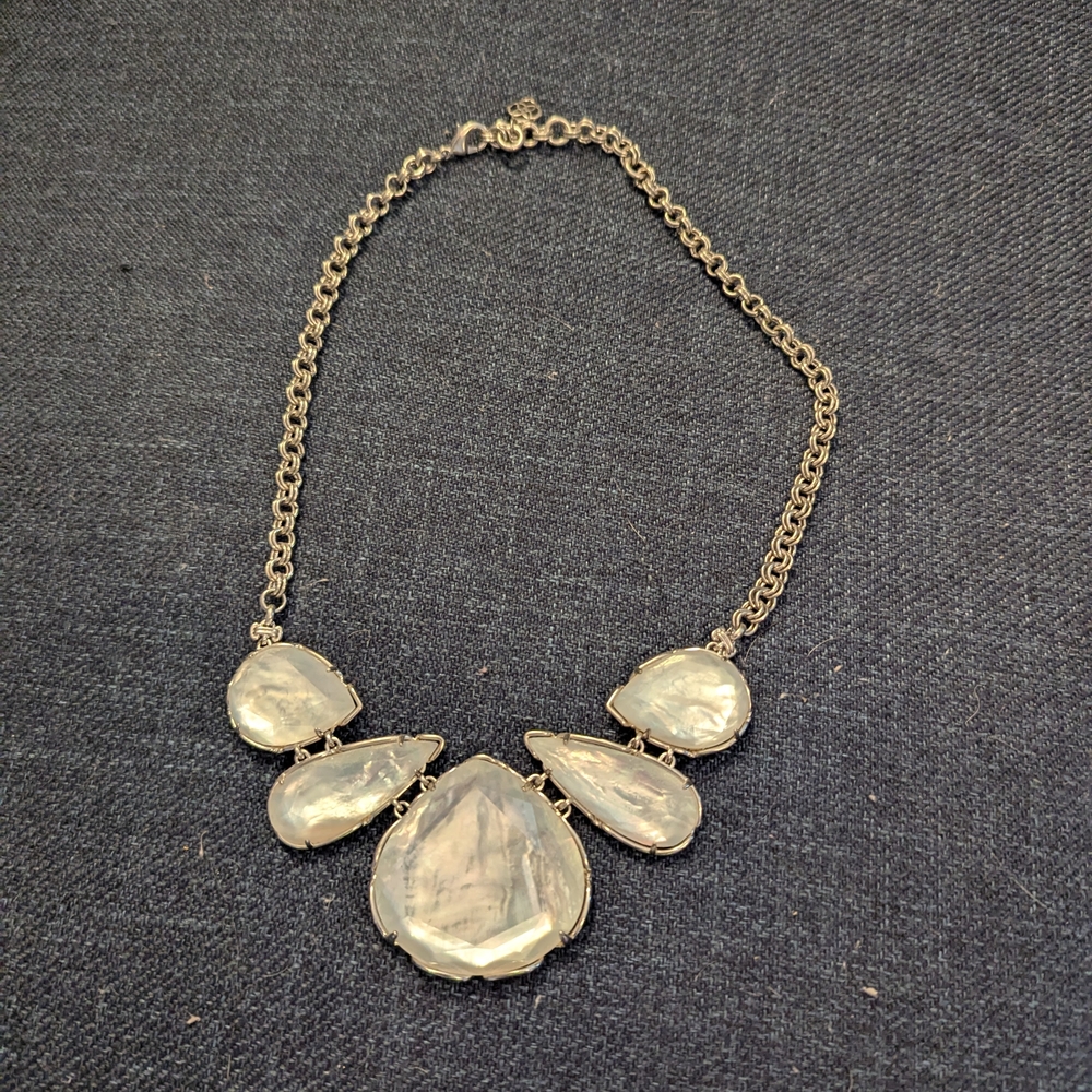 EUC Kendra Scott Kenzie Necklace